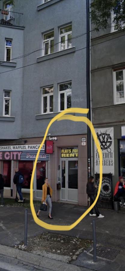 Plaza De Luxe Lägenhet Bratislava Exteriör bild